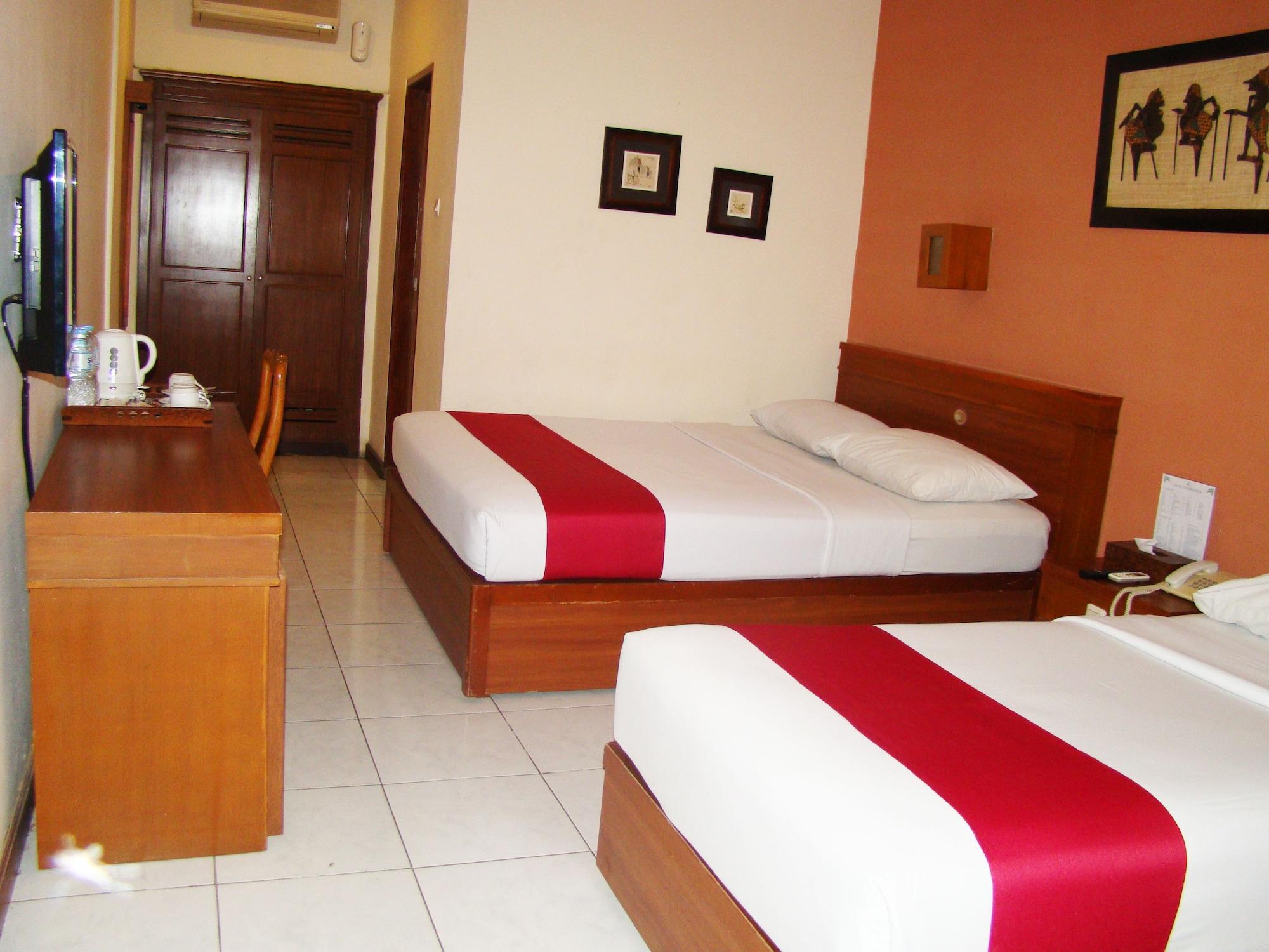 Sukajadi Hotel, Convention And Gallery Bandung Exterior foto